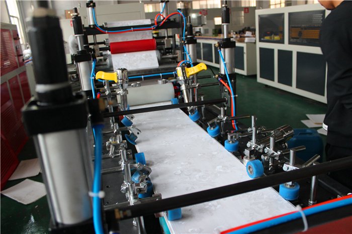 PVC Ceiling Panel Making Machine with Online Printing / PVC Ceiling Machine