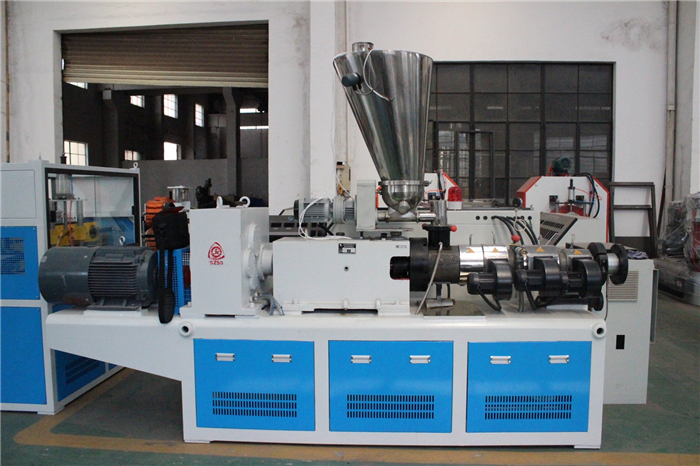 PVC Conical Twin Screw Extruder/Double Screw Extruder for PVC Plastic Profile Sheets Pipe Extrusion Line