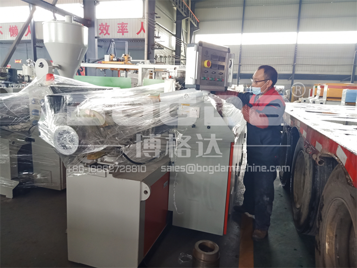 Bogda sent two foam board production lines to Hubei