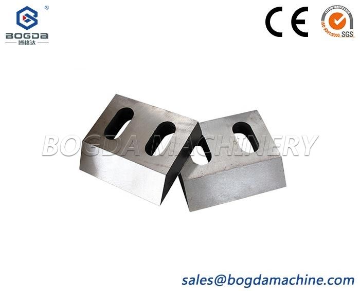 Customized SKD-11 9Crsi Material Plastic Crusher Spare Parts Crushing Machine Blade Knives