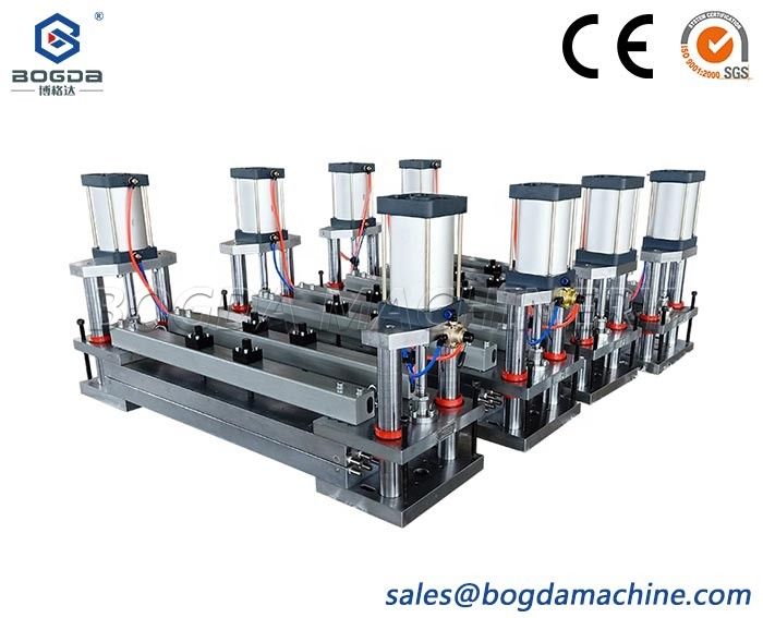 4 Stage Guide Rod Calibration Die Extrusion T-die Mould PVC Foam Board Calibrator Machine For Production Line