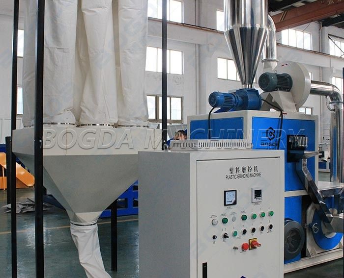 CE Approved Automatic PVC Plastic Crusher Pulverizer Machine Unit