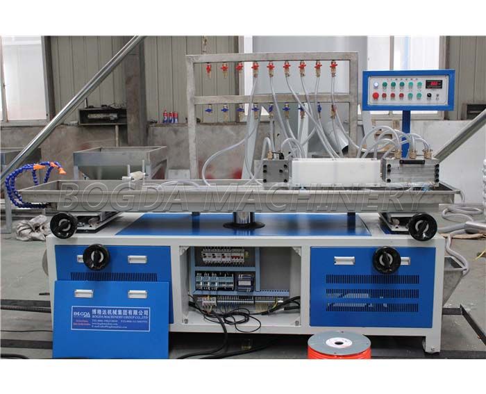 PVC Cable Trunking Extrusion Line / PVC Wire Duct Making Machine