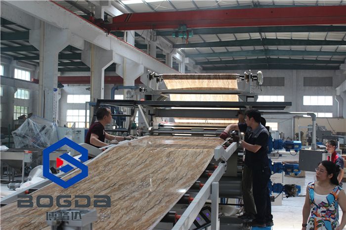 PVC plastic vinyl floor production line / Stone PVC floor extrusion machinery
