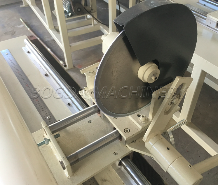 Foil Cutting Machine for PS Foam Picture Frame Production