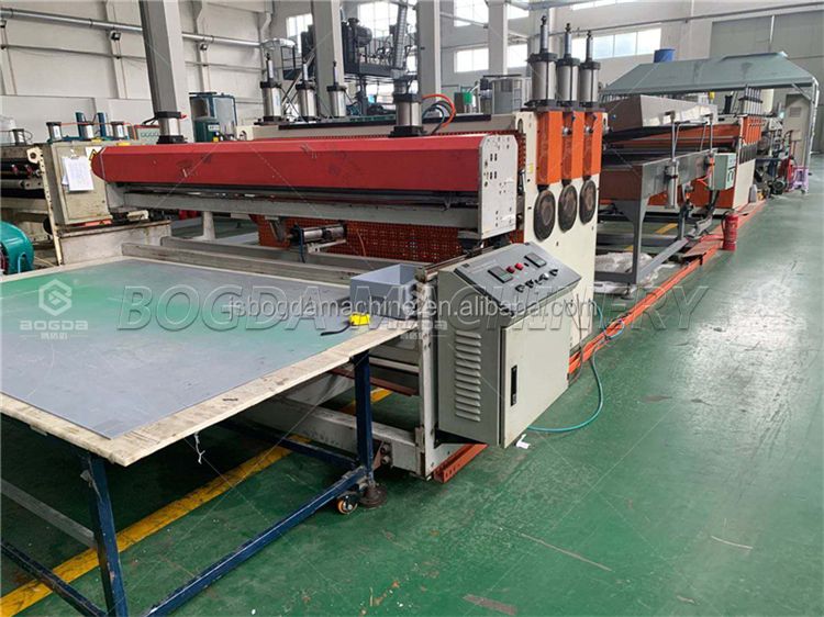 Machine Plastic Construction Profile PP Hollow Sheet Extrusion Line For Sale