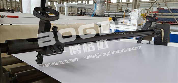 PVC foam sheet cutter