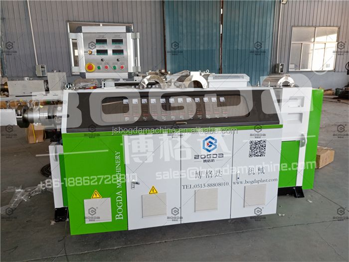 SJ-65 Plastic Polystyrene Single Screw Extrusion Extruder Machine For Decoration Profiles