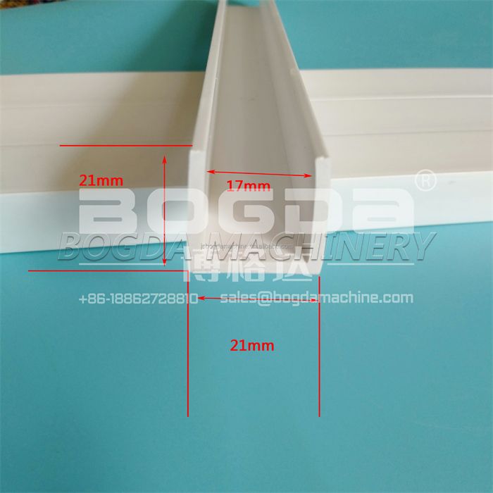 Custom Design U Shape PVC Channel Profiles Extrusion Die Mould For Display Cabinets Glass Door Window Edge Trim Protection