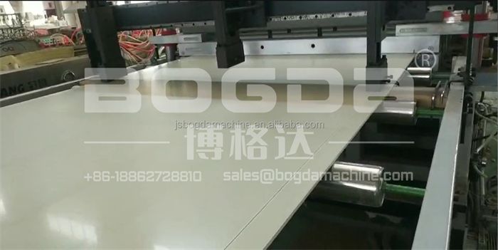 PVC WPC Celuka Foamed Board T-die Mould Co-extrusion Skinning Foamed Board Calibration Machine
