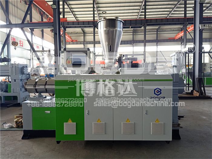 BOGDA PLC Vertical Type Double Screw Extruder For PVC Board Production Line Co-extrusion Machine