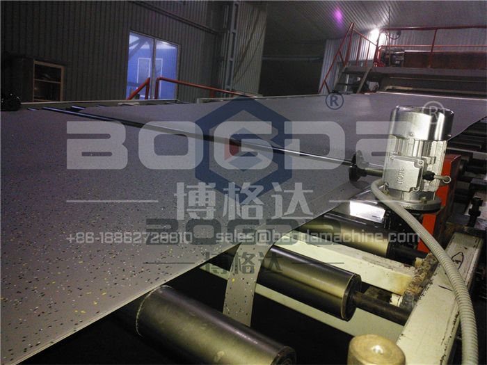 Hospital Soft PVC Vinyl Sheet Flooring Rolls Floor Covering Production Line