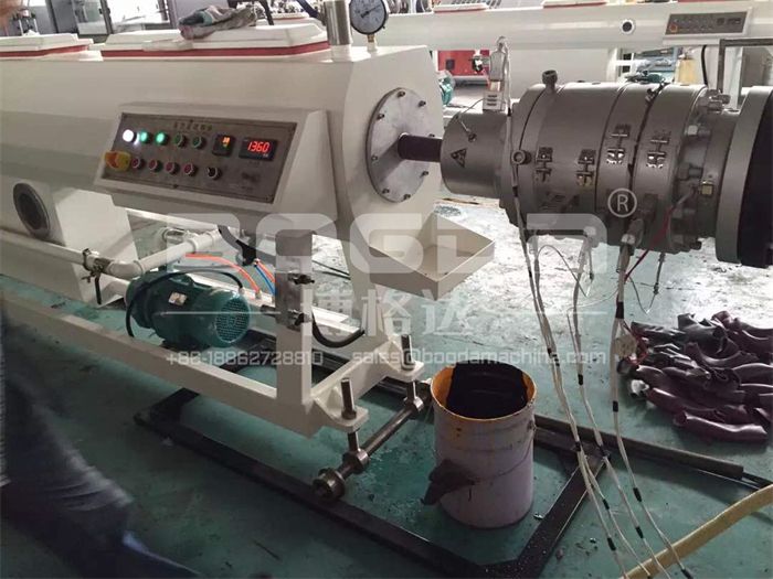 200-400mm PVC Drain Pipe Plastic Tube Moulding Production Line With PLC Control