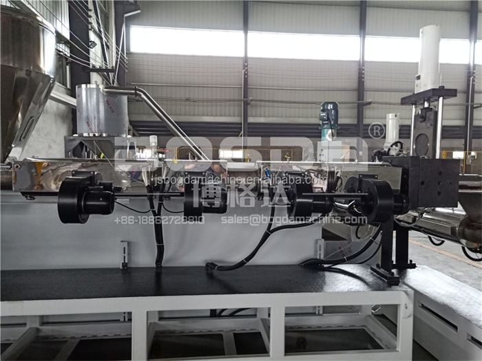 Waste Plastic Recycling Ring Cutting Die Pellet Extruder Machine For PP Granules