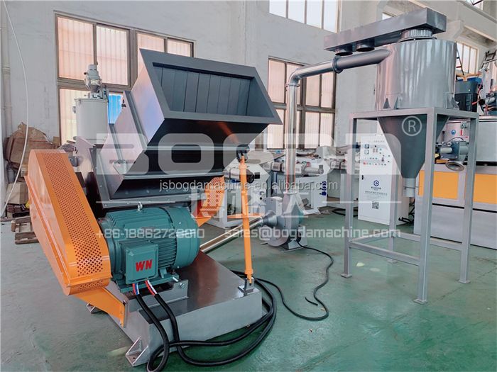 BOGDA Recycle Mechanical Model 800 PVC Plastic Crusher For Crushing Plastic Pipe PVC Panel