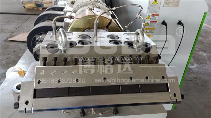 BOGDA Small Plastic PVC Sheet Extrusion Mould For Furniture Edge Banding