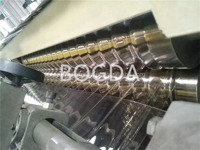 BOGDA Roof PC Hollow Core Sunshine Board Polycarbonate Corrugated Lexan Sheet Making Machine