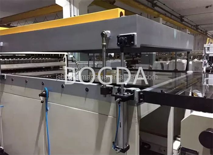 BOGDA Roof PC Hollow Core Sunshine Board Polycarbonate Corrugated Lexan Sheet Making Machine