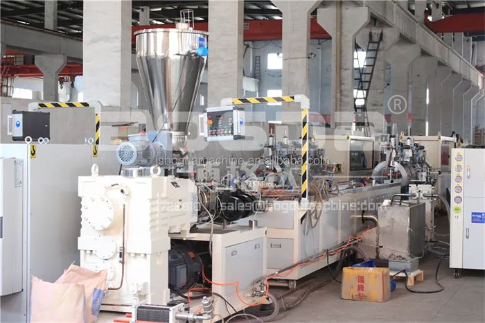 BOGDA PVC Foaming Profiles Floor Foam Skirt Board Extruder Machine Production Line Manufacturer