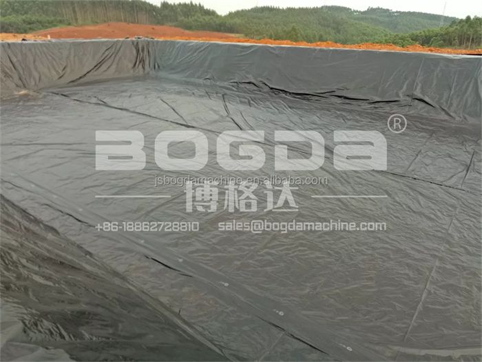 BOGDA PE Polyethylene Waterproof Geomembrane Roll Extrusion Production Line Extruder Machine For Geosynthetic