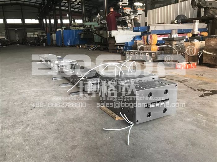 BOGDA Small WPC Fencing Extruder Making Machine