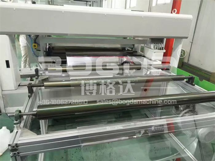 BOGDA Acrylic PC PMMA Sheet Board Extrusion Line For Public Facilities Decoration