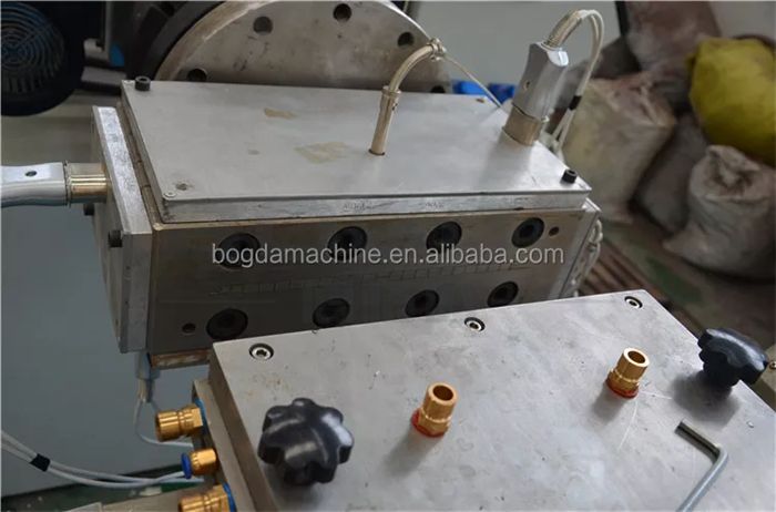 Making PVC Ceiling Panel Extrusion Mould Die for 100mm-600mm