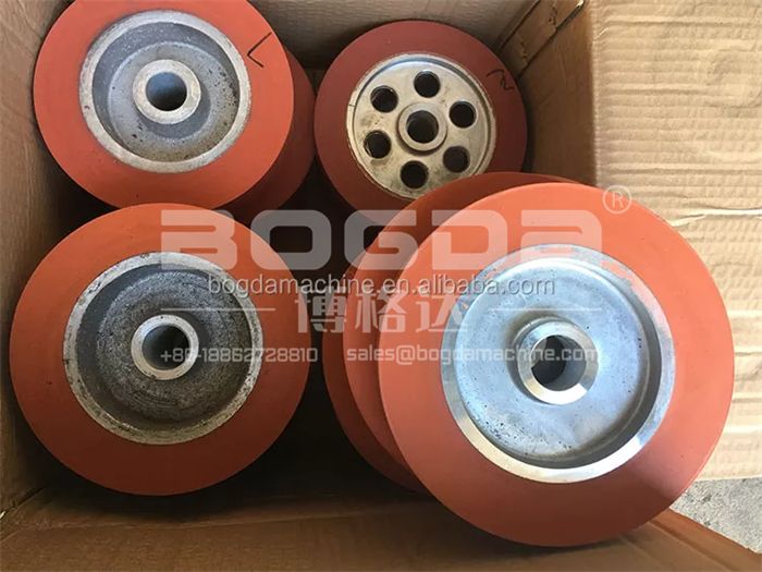 Semi-automatic Hot Transfer Rubber Roller Silica Gel Wheel Grinding Machine