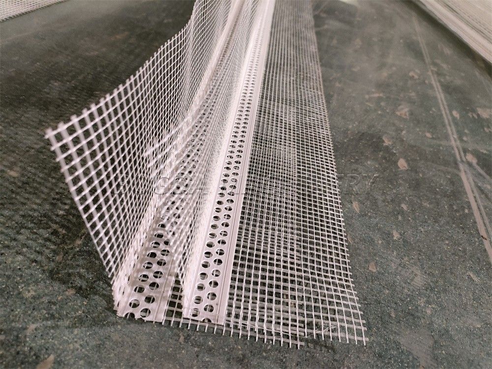 Hot melt glue laminating machine for PVC corner beads with fiberglass mesh